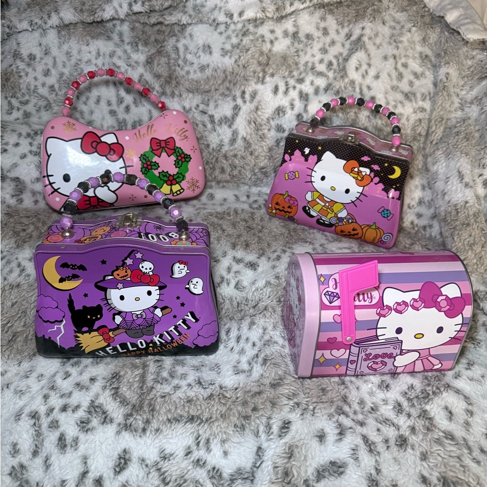 Hello Kitty Pink and Purple Kids Tin Purse Set